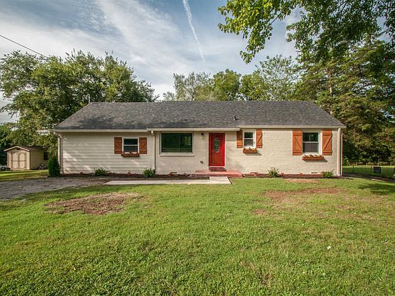 2nd image of 2219 Larimore Dr