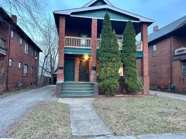 3529 W 100th St #1, Cleveland, OH 44111