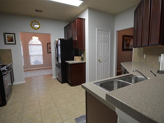 3rd image of 19251 Carriage Vale Ln