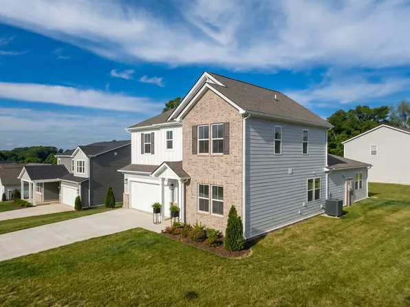2366 Williamsport Lndg, Columbia, TN 38401