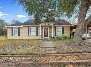 101 S Timberlake St, Overton, TX 75684