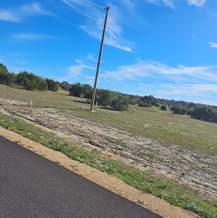 2nd image of 478 Hollow Dr