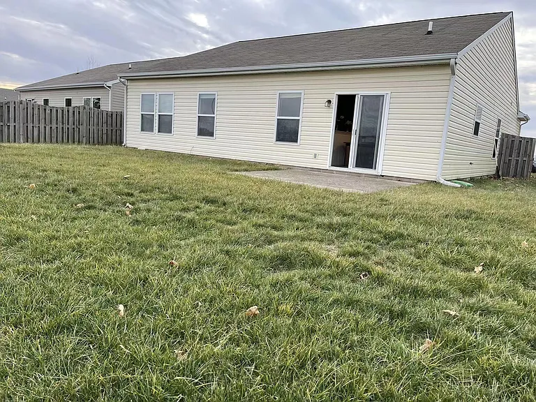 3046 Goddard Ct — Photo 12