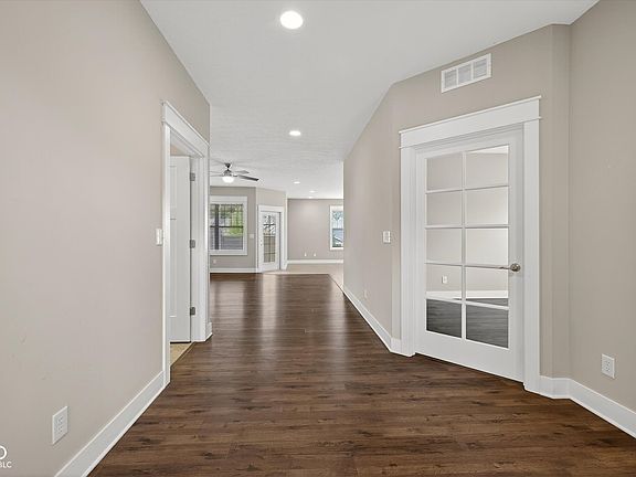 5th image of 3720 W Cheryl Dr