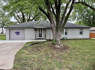 600 N Stark St, Bennington, KS 67422