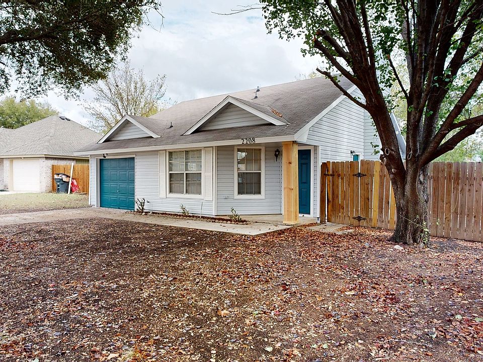 1st image of 2208 Cooke Dr