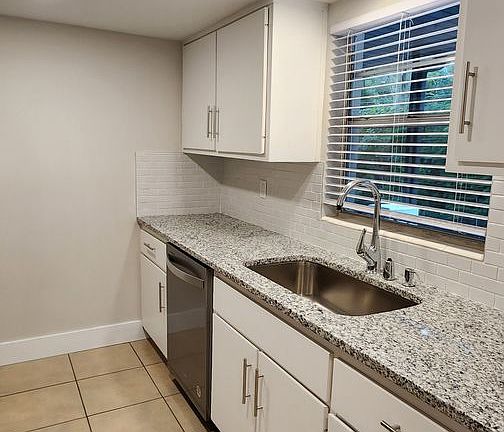 3rd image of 2311 NE 2nd St #20