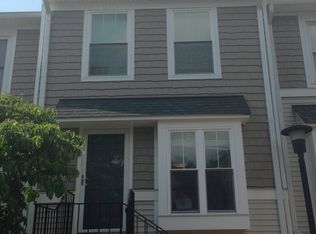 3809 9th Rd S, Arlington, VA 22204