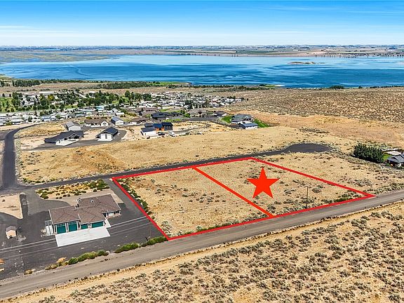 3rd image of 6921 8.9 Road SE