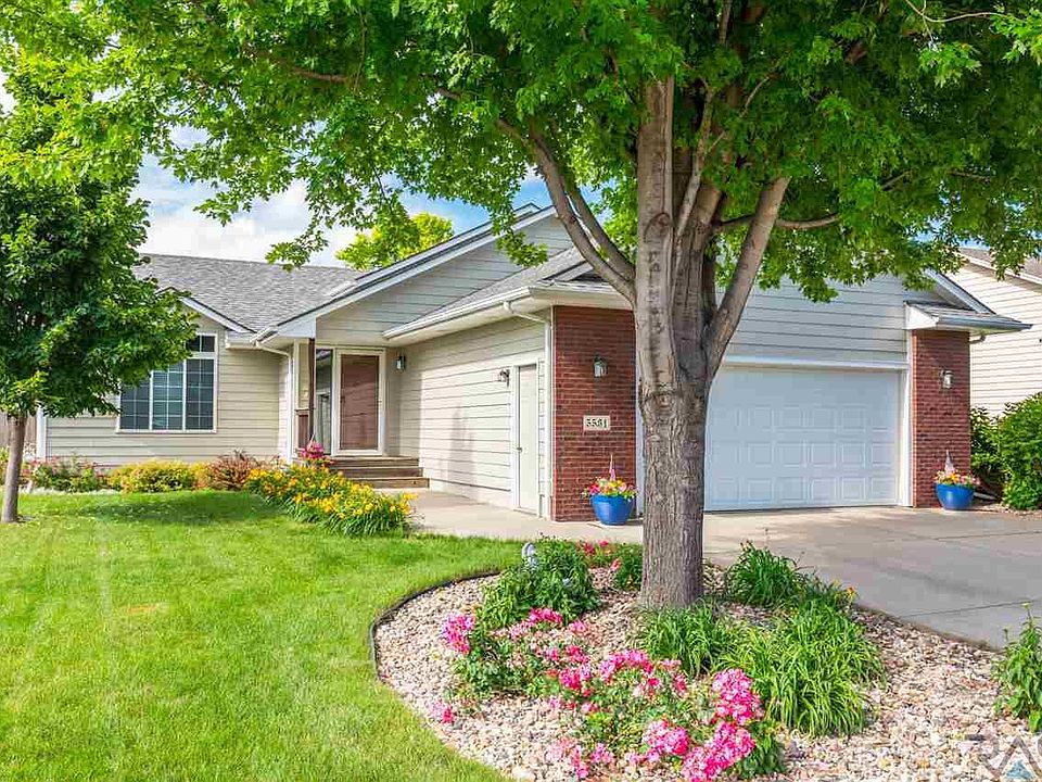 1st image of 5531 S Wexford Ct