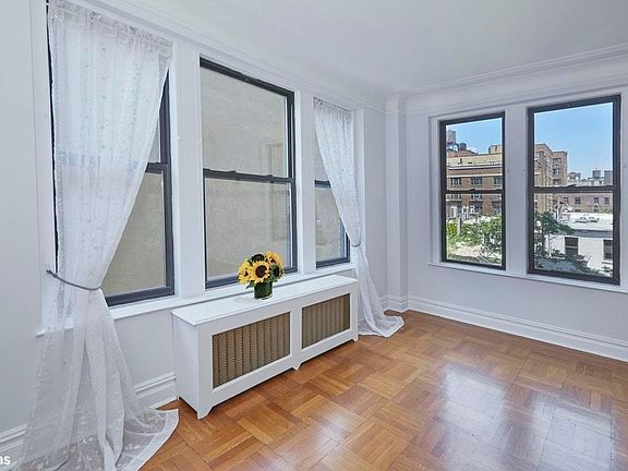 4th image of 365 W End Ave APT 5D