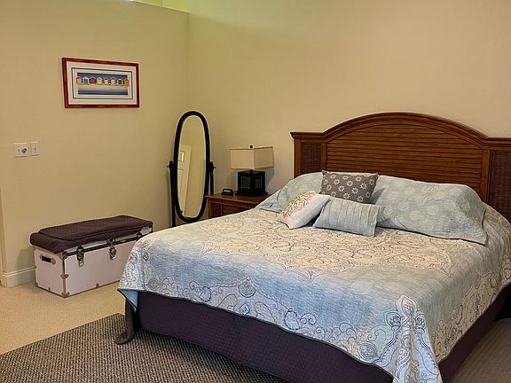 3rd image of 3740 Fieldstone Blvd APT 1005
