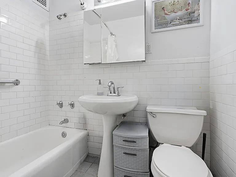 788 Columbus Ave #6T — Photo 8