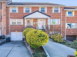 240-36 66th Ave, Little Neck, NY 11362