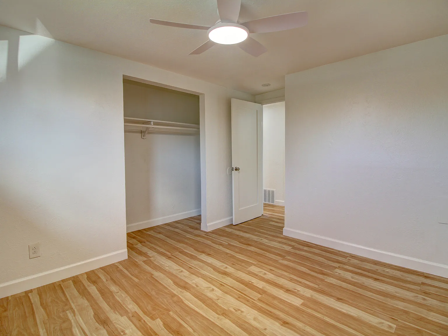 2 bed, 775 sqft, $2,195 — Photo 4