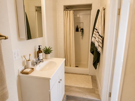 3rd image of 327-329 3rd Ave #44