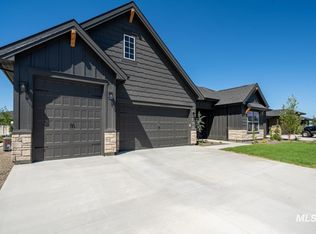 5250 W Creeks Edge Dr, Boise, ID 83714