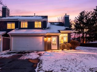 1770 Donegal Dr APT 6, Woodbury, MN 55125