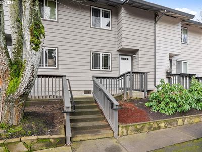 29650 SW Courtside Dr APT 18, Wilsonville, OR, 97070