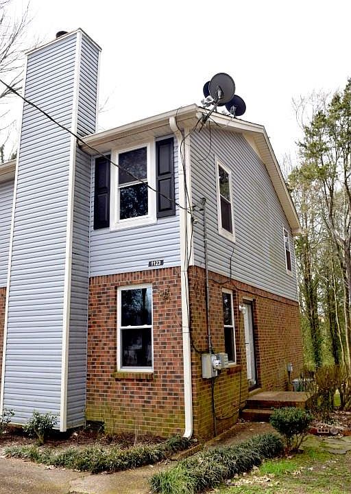 1st image of 1123 Tara Ann Ct