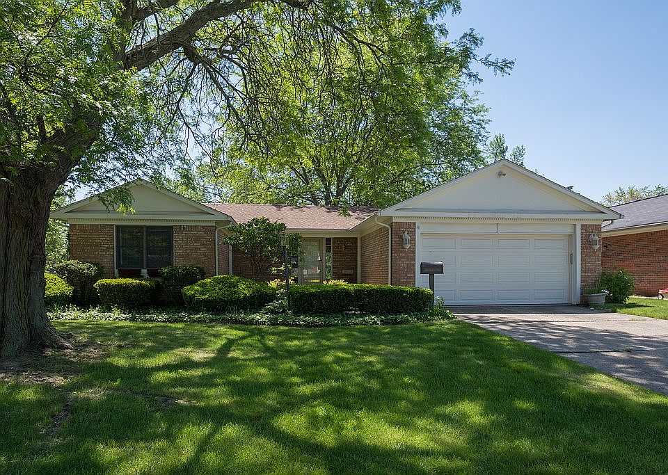 1st image of 44001 S Umberland Cir
