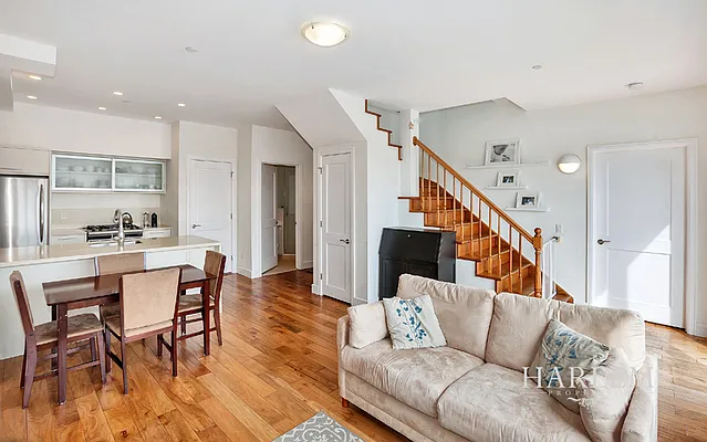Sold by Harlem Properties | media 7