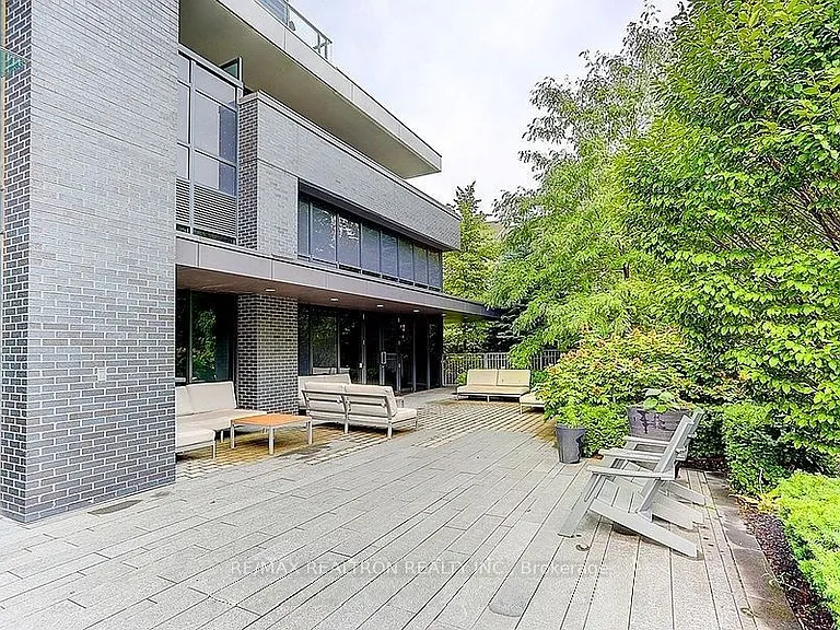 88 Sheppard Ave E #2405 — Photo 37
