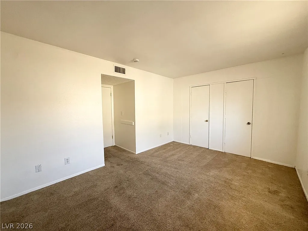 3 bed, 2.0 bath, 1188 sqft, $1,290 — Photo 4
