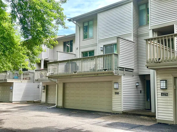 6272 Sandpiper Ct, Edina, MN 55436