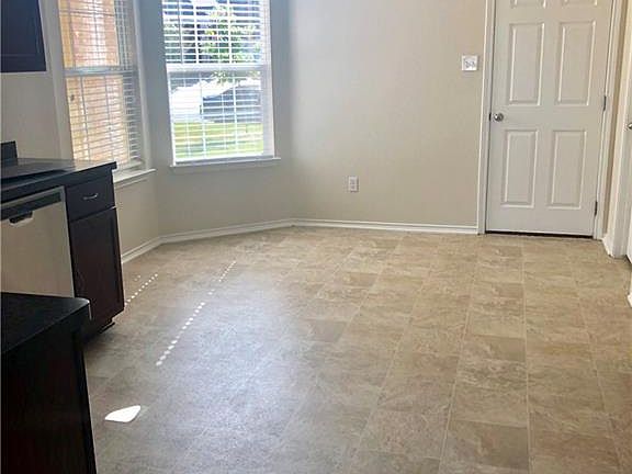 5th image of 5803 Alexandria Dr