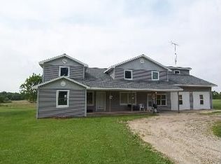 13685 Rome Rd, Manitou Beach, MI 49253