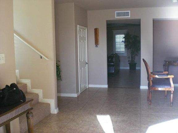 3rd image of 1648 Saint Jerome Pl
