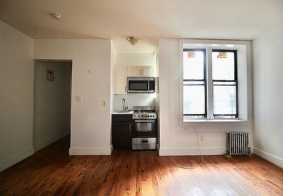 3rd image of 669 Hancock St #1H