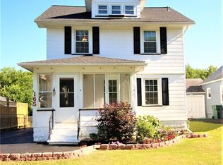 165 Colebourne Rd, Rochester, NY 14609
