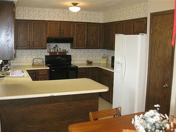 5th image of 4509 American Ash Dr
