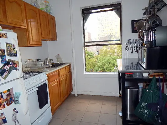 Rented by Citi Habitats | media 12