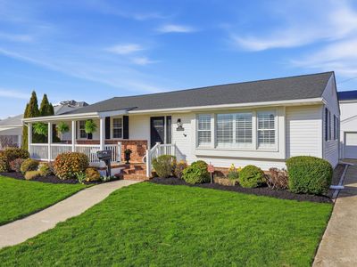 11 E Gilmar Cir, Margate, NJ, 08402