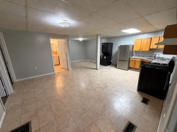 1252 Providence Rd #1, Scranton, PA 18508