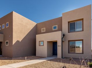 4832 Governor Miles Rd, Santa Fe, NM 87507