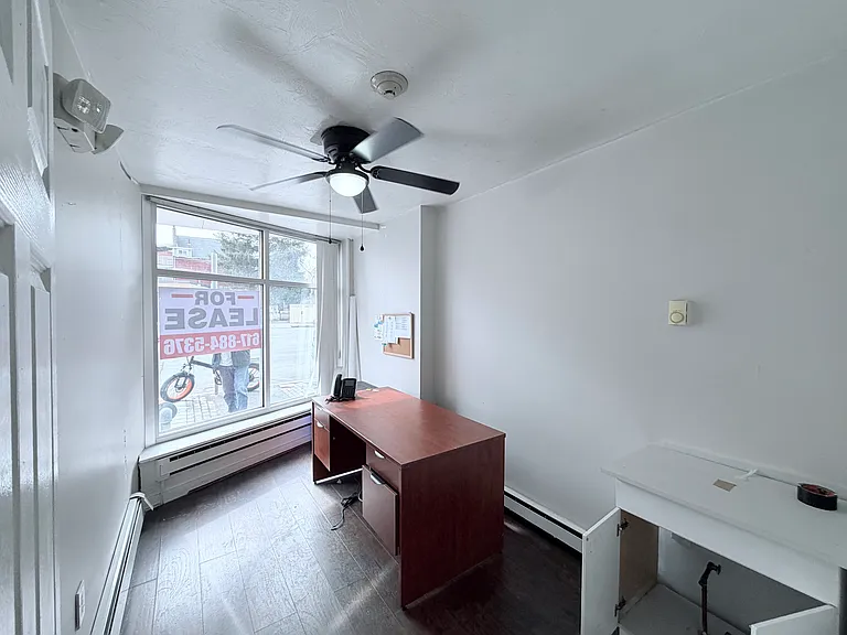 148 Broadway — Photo 12