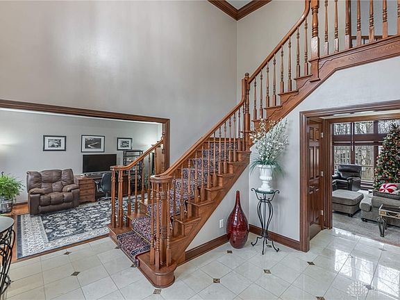 3rd image of 1478 Country Wood Dr