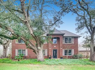 5302 Newpoint Dr, Fresno, TX 77545