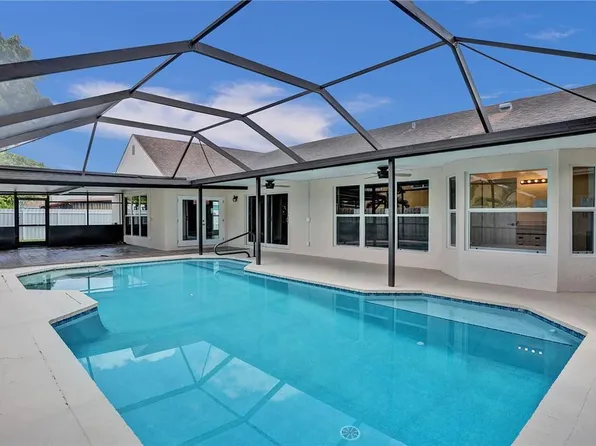 9511 Dunhill Drive, Miramar, FL 33025