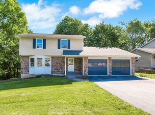 673 Waltonville Rd, Hummelstown, PA 17036