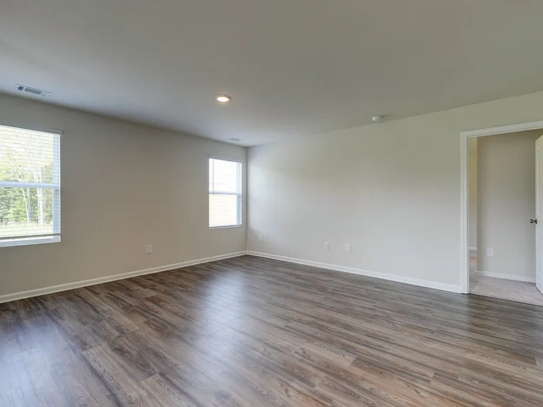 220 Ingleby Rd — Photo 25