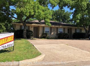 3610 Comanche Dr, Bryan, TX 77802