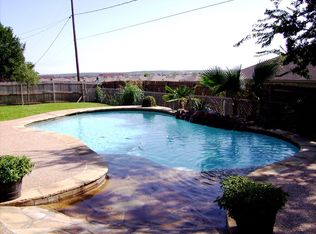 603 Linda Dr, Burleson, TX 76028