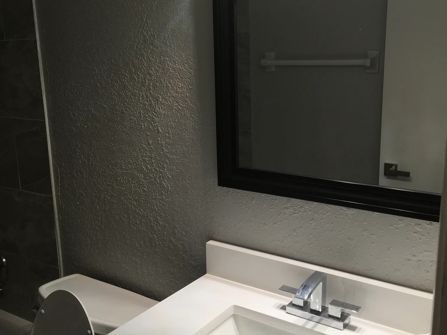 3 bed, 1451 sqft, $2,300 — Photo 3