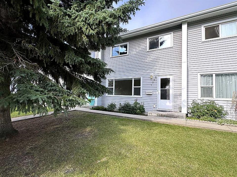 1st image of 4709 NE 33rd St #1302