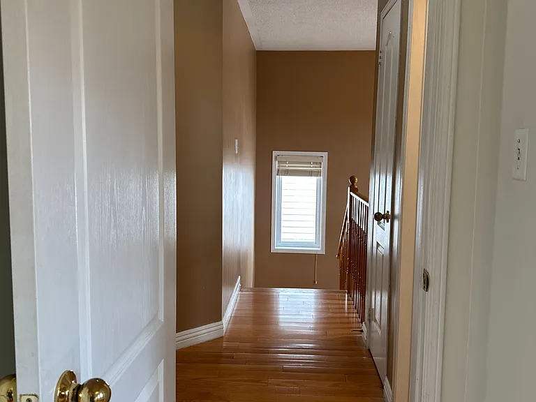 58 Brentcliff Dr #UPPER — Photo 31